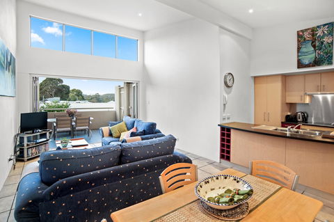 Villa On Fearn - Redcliffe Tourism 10
