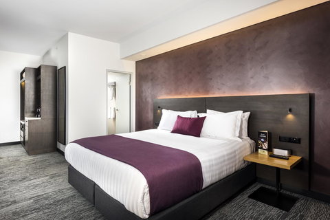 Holiday Inn West Perth, An IHG Hotel - Redcliffe Tourism 16