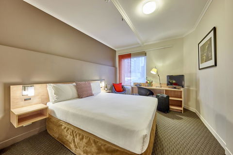 Ibis Perth - Redcliffe Tourism 11