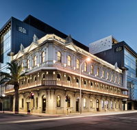 The Melbourne Hotel - Redcliffe Tourism
