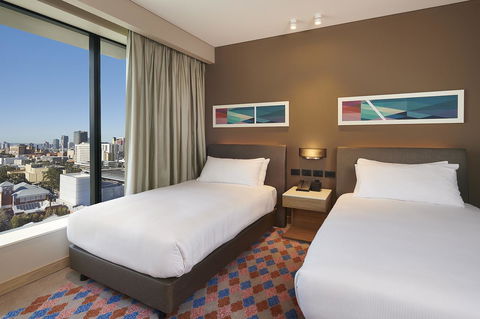 Doubletree By Hilton Perth Northbridge - Redcliffe Tourism 12
