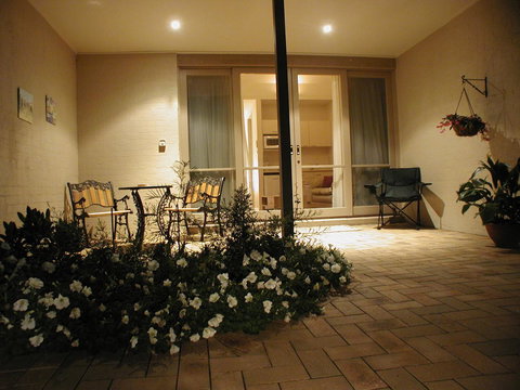 Grapevines Boutique Accommodation - Redcliffe Tourism 19