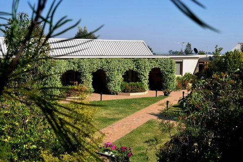 Grapevines Boutique Accommodation - Redcliffe Tourism 8