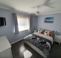 Ocean Beach Chalet 18 - Redcliffe Tourism