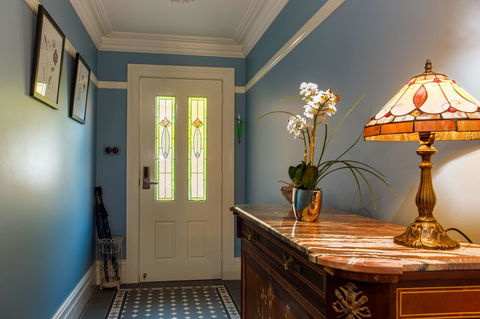Blue Door Apartments - Redcliffe Tourism 13