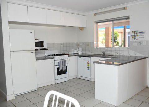 Kalbarri Seafront Villas - Redcliffe Tourism 6
