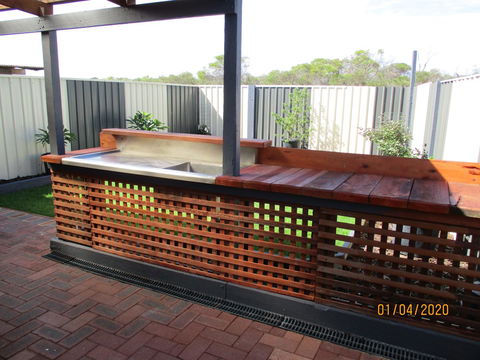Whitlock Stays - Redcliffe Tourism 3