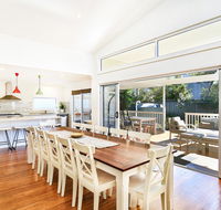Calming Waters - Pet Friendly - 3 Min Walk to Beach - Redcliffe Tourism
