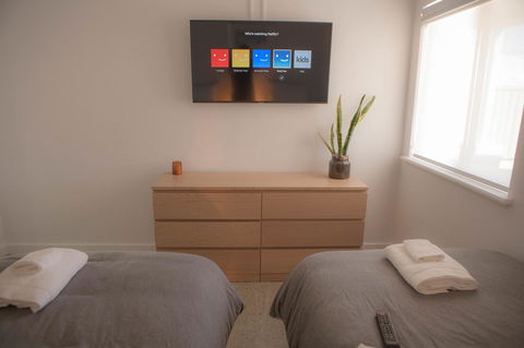 FortyTwo - Oceanside Retreat Busselton - Redcliffe Tourism 21