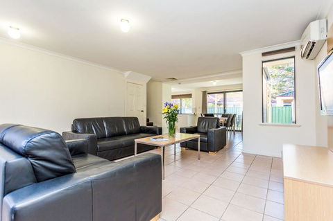 Country Comfort Perth - Redcliffe Tourism 22