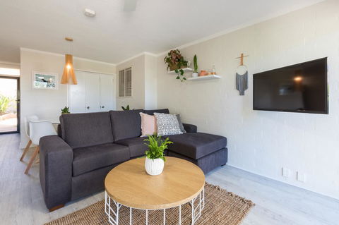 Number 72 Kalbarri Riverview Apartments - Redcliffe Tourism 2