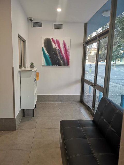 Quokka Backpackers Hostel Perth - Note - Valid Passport Required To Check In - Redcliffe Tourism 20