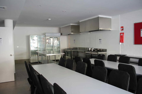 Quokka Backpackers Hostel Perth - Note - Valid Passport Required To Check In - Redcliffe Tourism 30