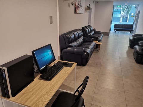 Quokka Backpackers Hostel Perth - Note - Valid Passport Required To Check In - Redcliffe Tourism 15