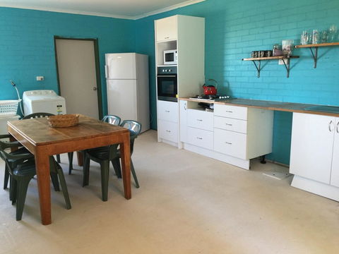 Surf Shack - Redcliffe Tourism 1