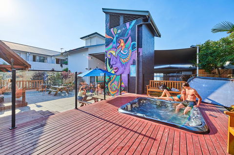 Nomads Byron Bay Backpackers - Redcliffe Tourism 5