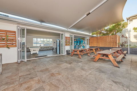 Nomads Byron Bay Backpackers - Redcliffe Tourism 4