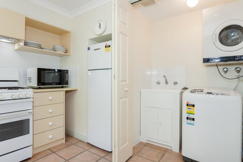 Middleton Beach By The BnB Collection - Redcliffe Tourism 17