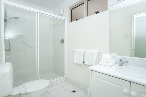 Middleton Beach By The BnB Collection - Redcliffe Tourism 20