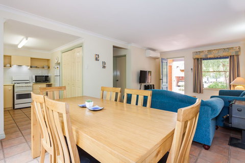 Middleton Beach By The BnB Collection - Redcliffe Tourism 18