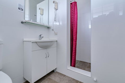 Ibis Styles Albany - Redcliffe Tourism 18