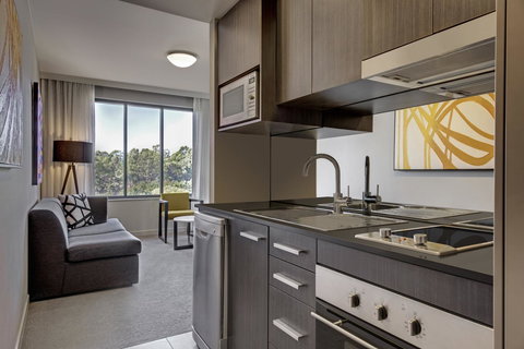 Punthill Norwest - Redcliffe Tourism 4