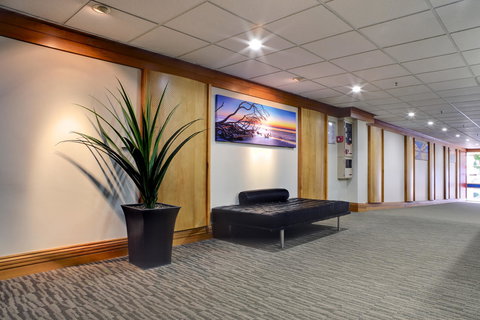 Northpoint Apartments - Redcliffe Tourism 17