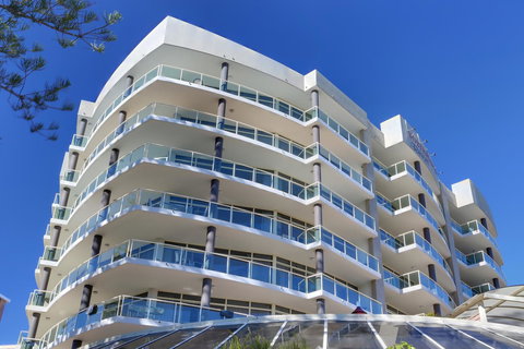 Northpoint Apartments - Redcliffe Tourism 15