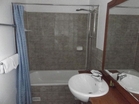 Ben Chifley Motor Inn - Redcliffe Tourism 7