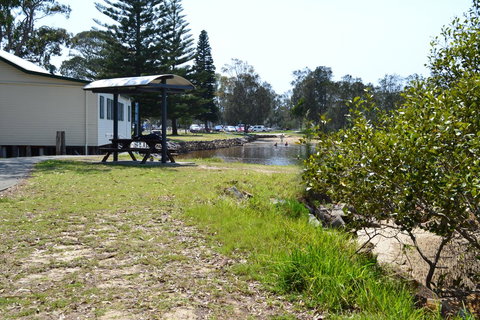 Sundial Holiday Units - Redcliffe Tourism 12