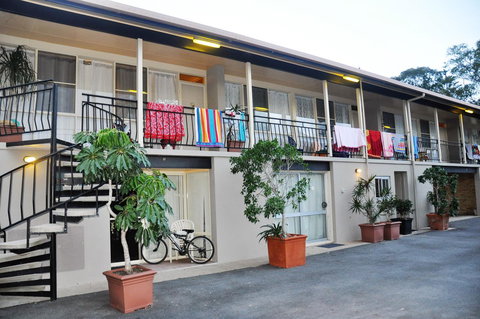 Sundial Holiday Units - Redcliffe Tourism 0