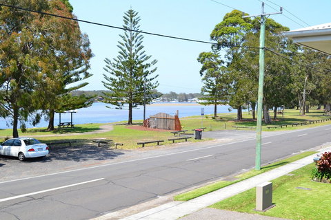 Sundial Holiday Units - Redcliffe Tourism 10