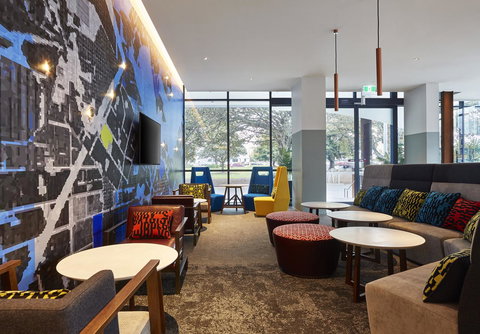 Holiday Inn Express Sydney Airport, An IHG Hotel - Redcliffe Tourism 15