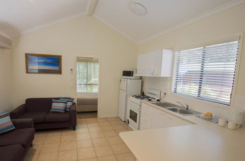 The Palms At Avoca - Redcliffe Tourism 15