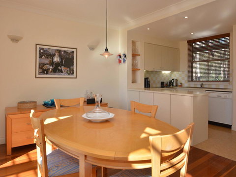 Villa 2br Prosecco Villa Located Within Cypress Lakes Resort - Redcliffe Tourism 7