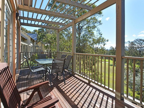 Villa 2br Prosecco Villa Located Within Cypress Lakes Resort - Redcliffe Tourism 0