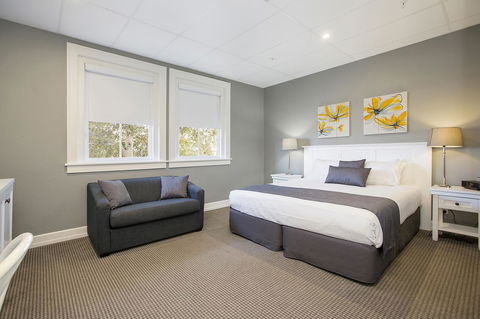 CH Boutique Hotel & Apartments, Ascend Hotel Collection - Redcliffe Tourism 19