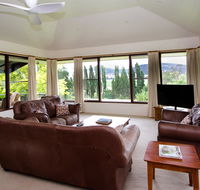 Stay in Mudgee - Redcliffe Tourism