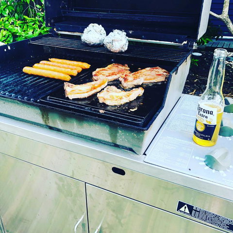 Little Blue Beach House - Redcliffe Tourism 17