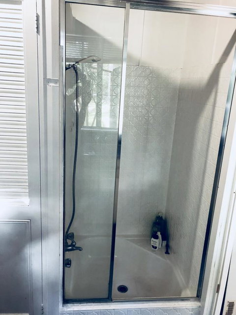 Little Blue Beach House - Redcliffe Tourism 12