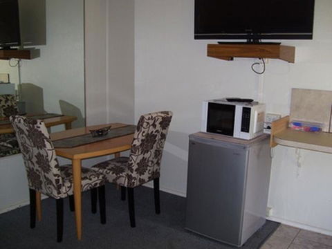 Glenwood Tourist Park & Motel - Redcliffe Tourism 10