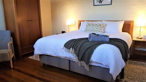 Great Escape Lofts - Redcliffe Tourism 1