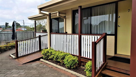 Great Escape Lofts - Redcliffe Tourism 31