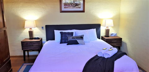 Great Escape Lofts - Redcliffe Tourism 29