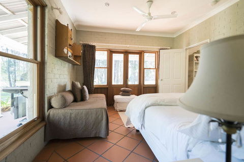 Thistle Hill Guesthouse - Walk To Many Wineries And Restaurants - Redcliffe Tourism 36