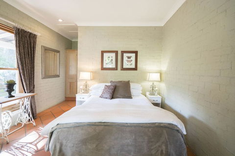Thistle Hill Guesthouse - Walk To Many Wineries And Restaurants - Redcliffe Tourism 28