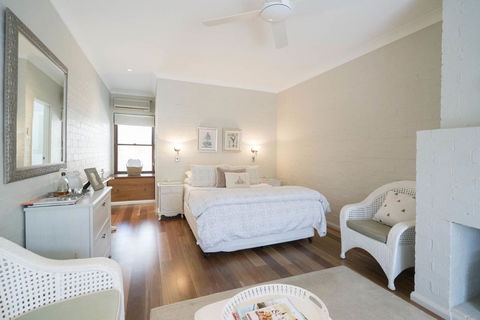 Thistle Hill Guesthouse - Walk To Many Wineries And Restaurants - Redcliffe Tourism 43