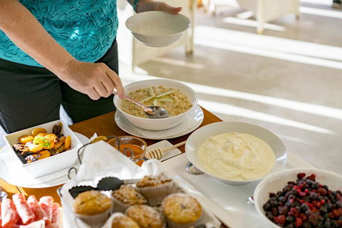 Thistle Hill Guesthouse - Walk To Many Wineries And Restaurants - Redcliffe Tourism 11