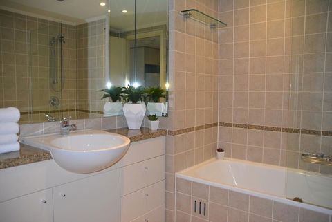 ACLiving Serviced Apartments - Redcliffe Tourism 21