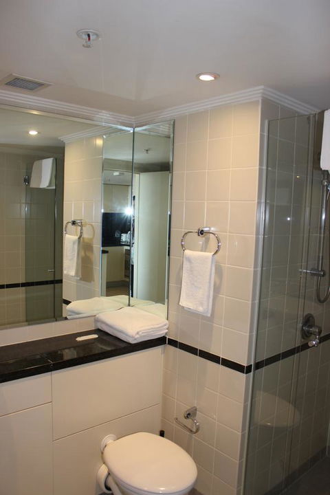 ACLiving Serviced Apartments - Redcliffe Tourism 7